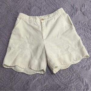 Oscar de la Renta White Bermuda Shorts.  Elastic waist. Size 12Y